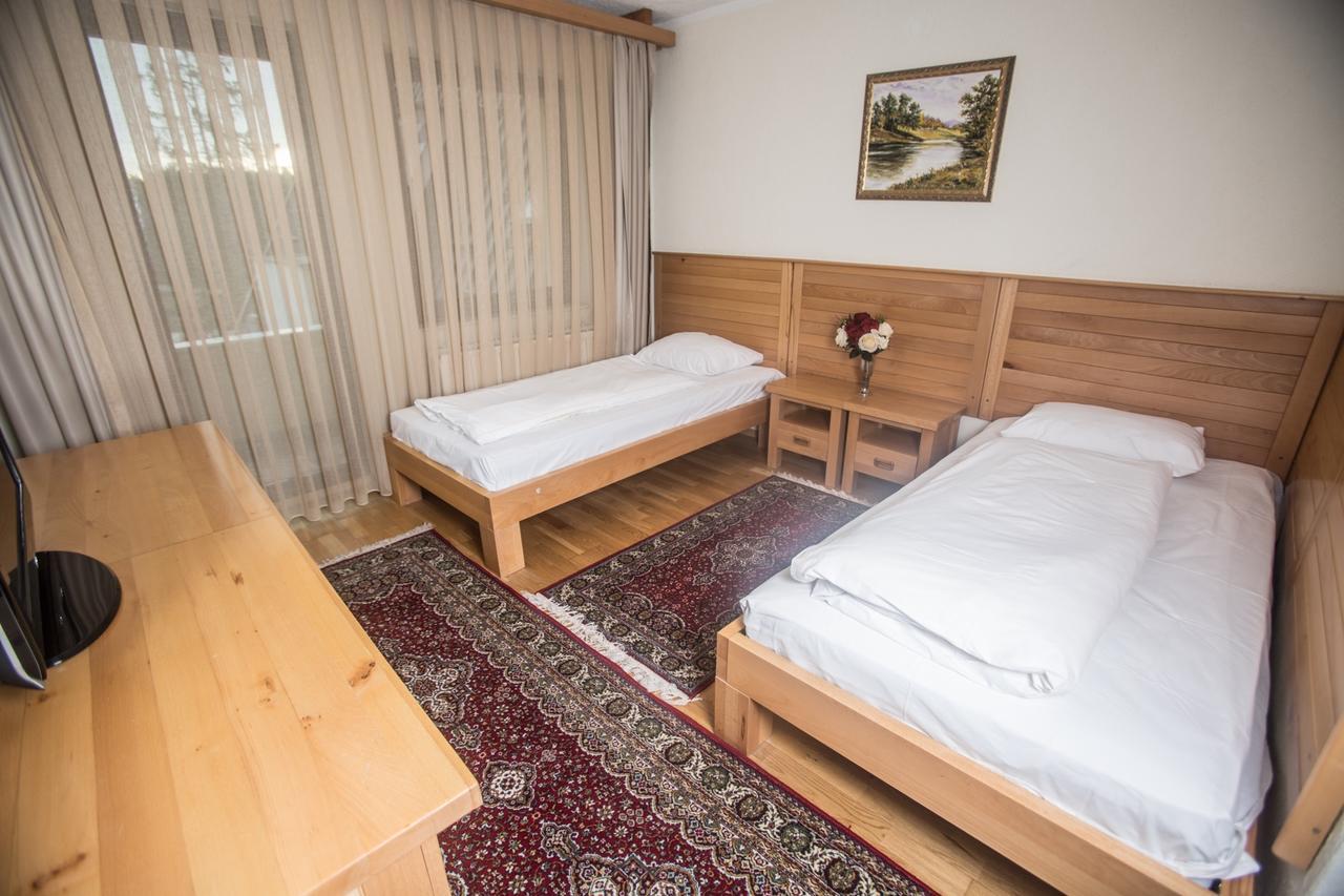 Hotel Borici Sjenica Exteriör bild